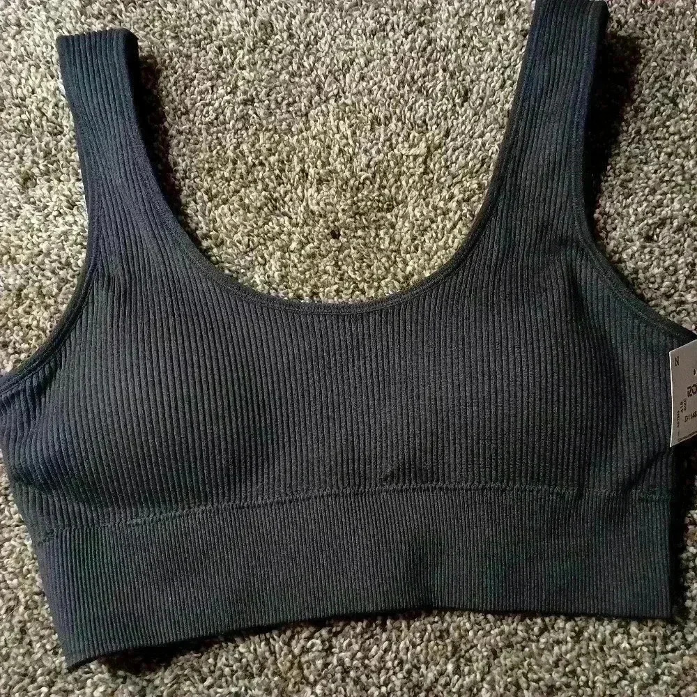 NWT AERIE M Black‎ Ribbed Active Workout sports bra (#257)